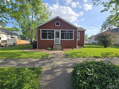 Property at 310 E South Ave, Greenville, IL