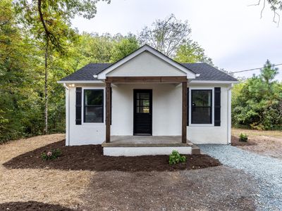 2157 Thomas Jefferson Pkwy