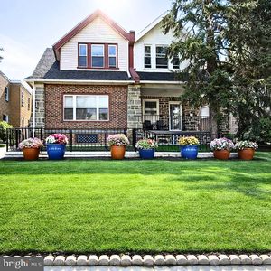 1014 E Rittenhouse St