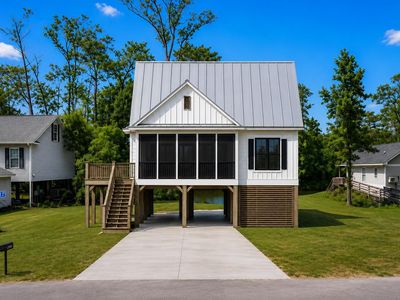 104 Meredith Ct.