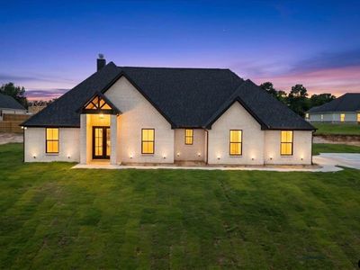 17077 Woodcrest Cir