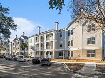 130 River Landing Dr UNIT 7208