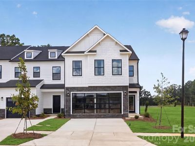 305 Northern Star Dr #4