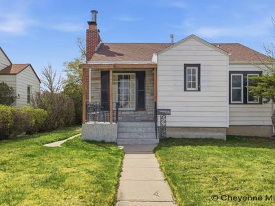805 W 1st Ave