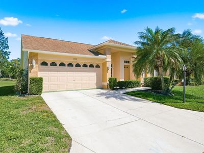 6542 Pine Walk Dr