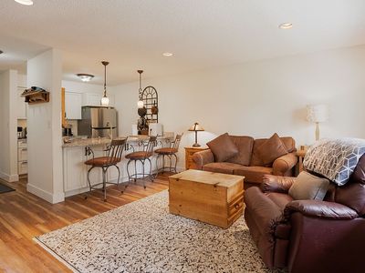 1001 Grandview Dr #17