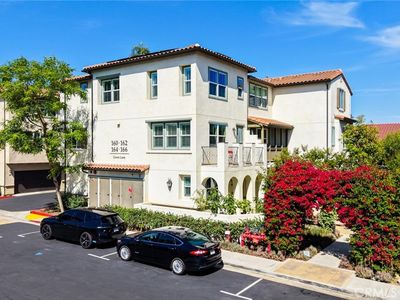160 Gwen Ln