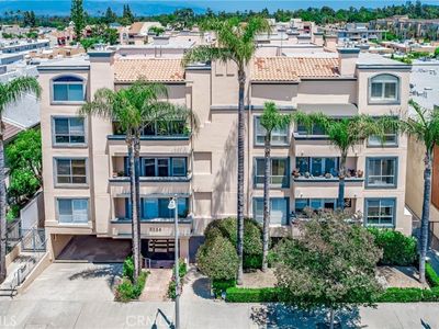 5224 Zelzah Ave UNIT 104