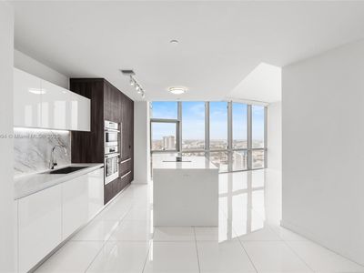 851 NE 1st Ave UNIT 3202