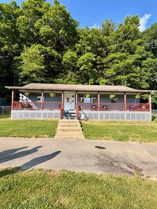 465 Oak Grove Rd