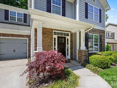 3042 Collin House Dr