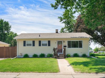 1004 37th Ave