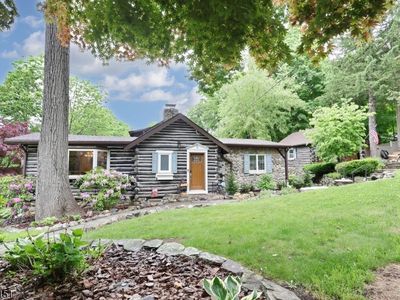 5 Longview Ln