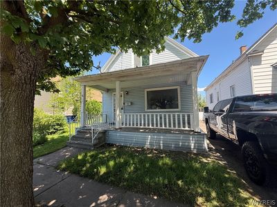 66 Dempster St