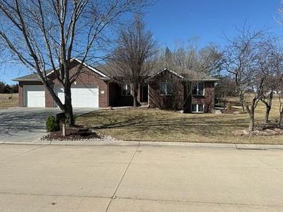 1601 Doyle Ln