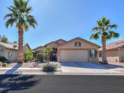 2585 E Santa Maria Dr