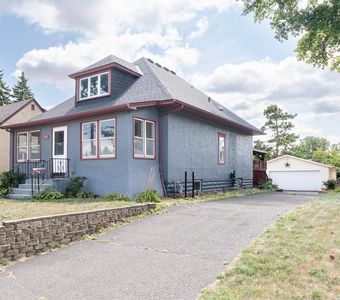 672 Maryland Ave W