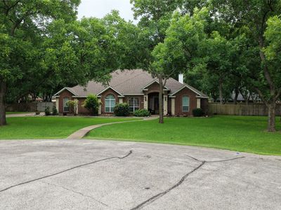 8803 Hampton South Ct