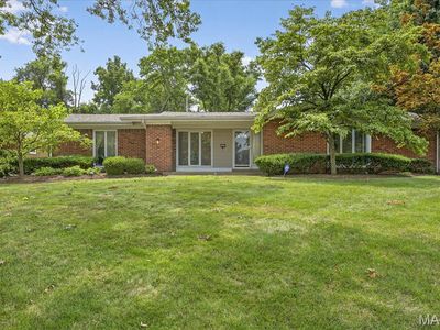 1236 Warson Pines Dr