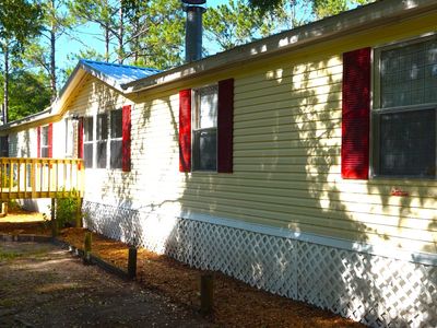 515 NE Jacaranda Ter