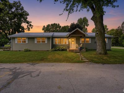 Property at 302 Gateway Ave, Churubusco, IN