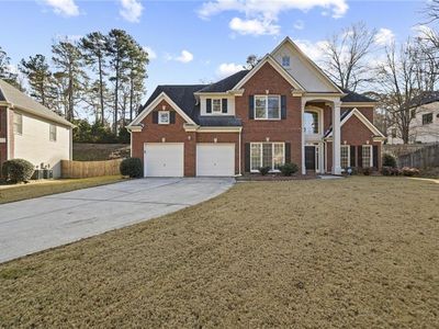 3010 Lakeside Ct