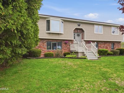 Property at 134 Oak Hill Rd, Pittsfield, MA