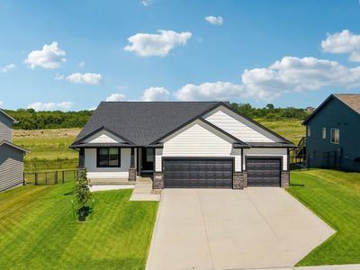 3217 NW Brookside Dr