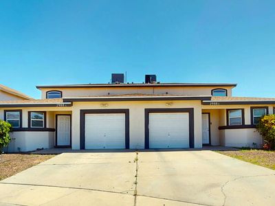 2988 Tierra Cortez Ave #A & B