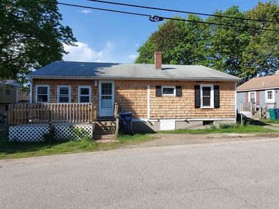 10 Ash Street
