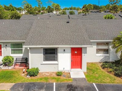74 LAKE VILLA WAY