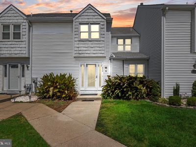 102 Suburban Blvd