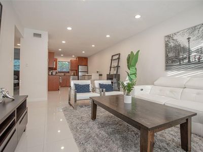 601 SE 5th Court #108