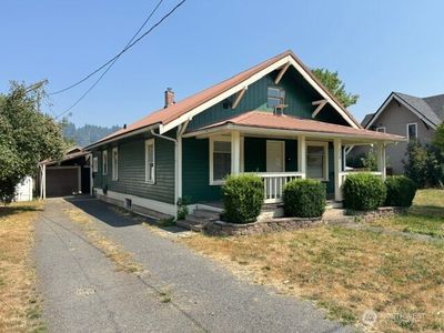538 SW Chehalis Avenue