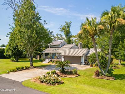 302 Dupont Dr