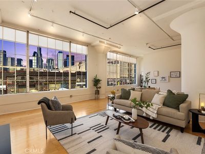 420 S San Pedro St APT 211