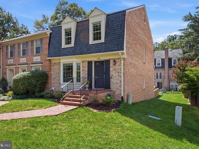 428 N Park Dr