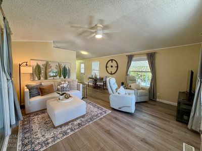 Property at 213 Northwood Dr, Folsom, CA