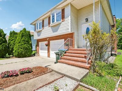 718 New Dover Rd