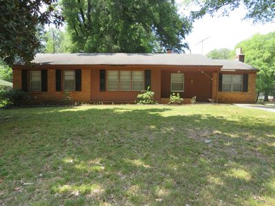 1657 S Perkins Rd
