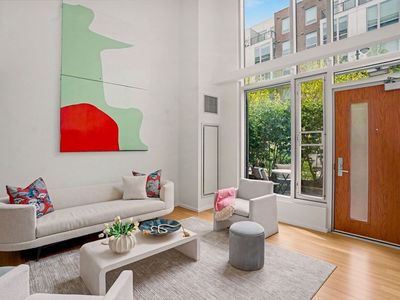 1 Earhart St Unit 115