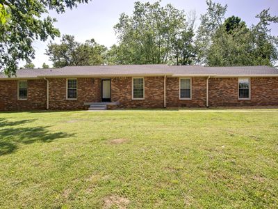 Property at 301 Glenwood Dr, Mount Juliet, TN