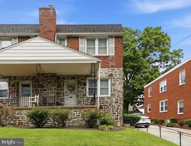 422 E Eagle Rd
