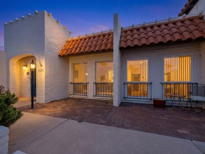 1407 Wagon Train Dr SE