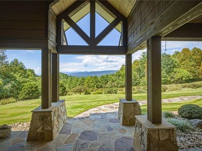 1638 Johns Ridge Parkway