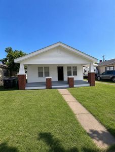 1528 NW 4th St