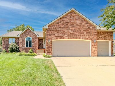 2413 N Watersedge Ct