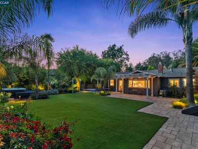 9 Julianne Ct