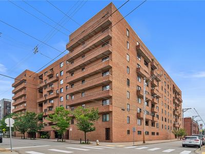 307 S Dithridge St APT 208
