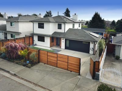 1906 Hoffman Boulevard